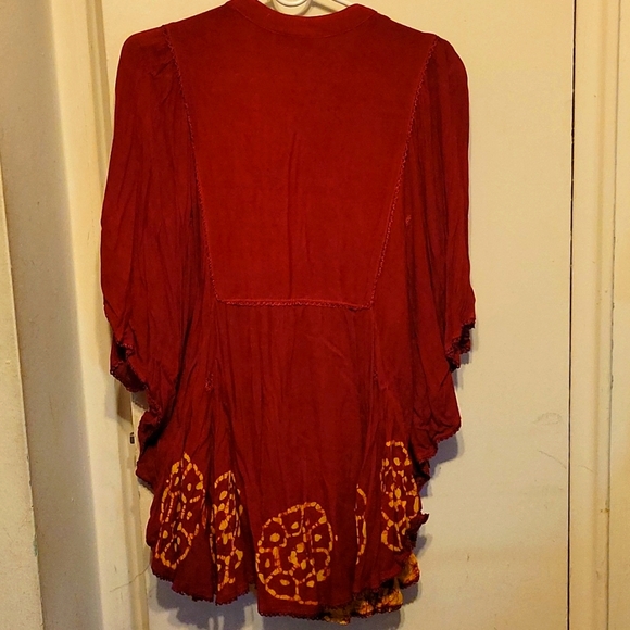 Red tunic - Picture 2 of 7
